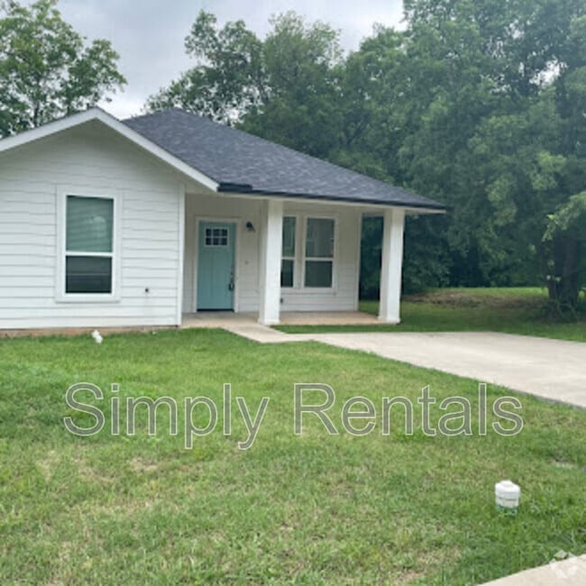 Building Photo - 4012 3rd St Rental