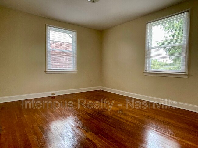 Photo - 1003 39th Ave N