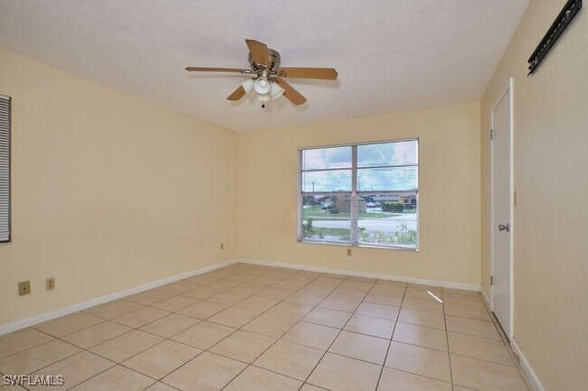 Photo - 4104 SE 12th Pl