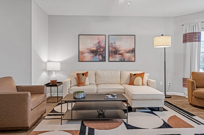 Building Photo - Harrison Grande Rental
