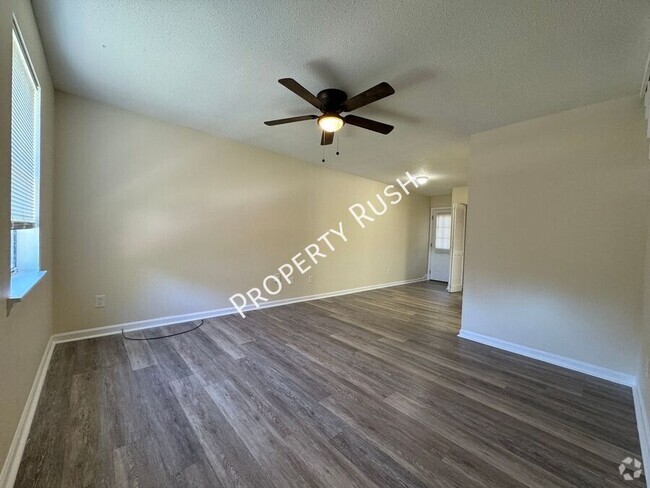 Building Photo - 4944 Charwood Trl. NW - Charming 2 bed/1.5... Unit 4944 Rental