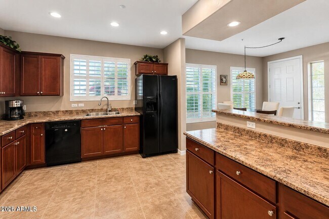 14575 W Mountain View Blvd Unidad 612
