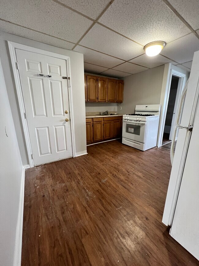 668 Third St Unidad 2N