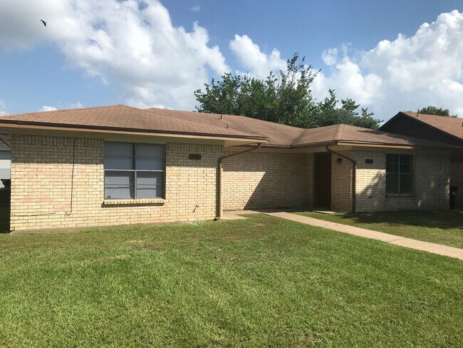 Photo - 416 University Oaks Blvd Unidad 416 University Oaks