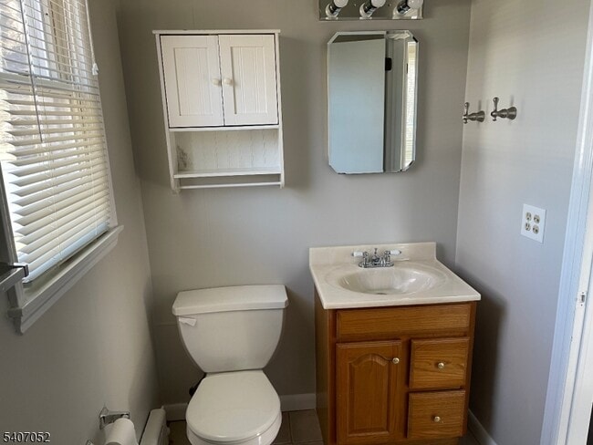 Photo - 820 Rhine Blvd