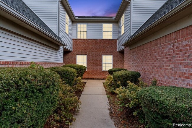 Photo - 17157 Higdon Dr