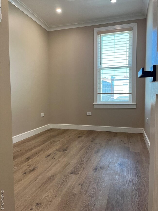 Photo - 59-85 57th Dr