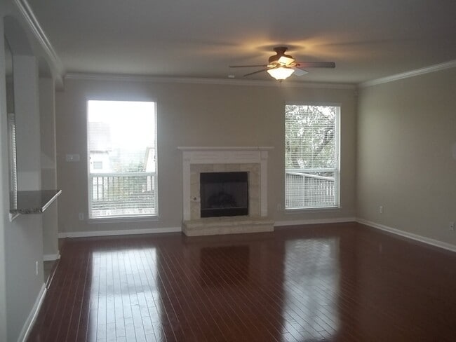 Photo - BEAUTIFUL HOME IN A GATED COMMUNITY!