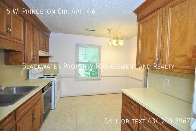 Photo - 5 W Princeton Cir Cir Unit 6