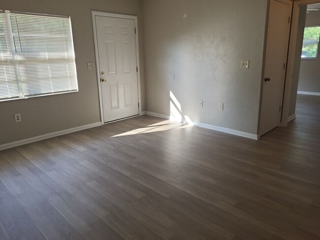 Photo - 2540 E Constance Ct Unidad 2