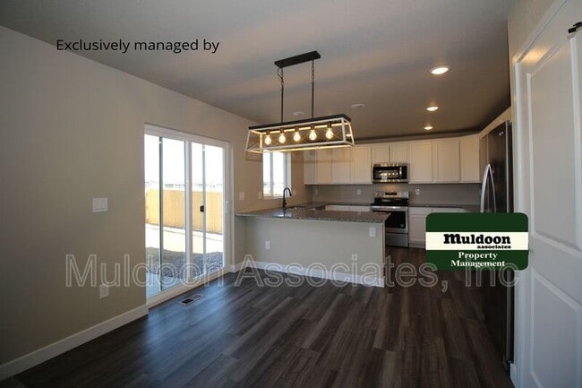 Photo - 10466 Luneth Dr