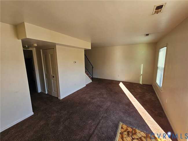 Photo - 231 Knightsmanor Ct