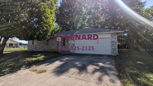 3 Bedroom Home Ready for Move In! - 3 Bedroom Home Ready for Move In!