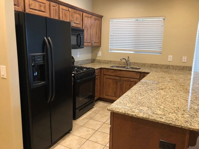 Photo - 241 E Clubview Ln
