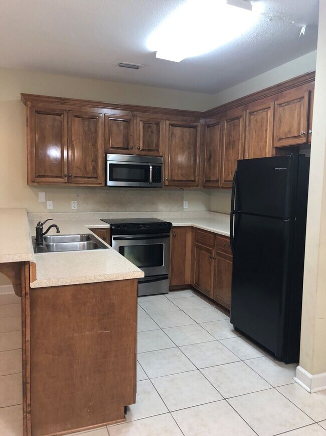 Photo - Eagle Landing Subdivision - Community Pool...