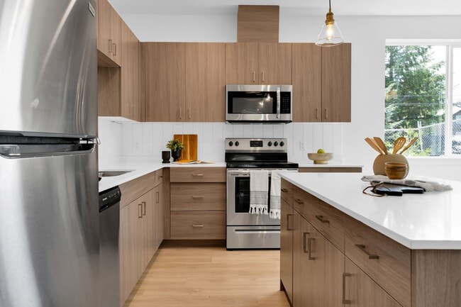 Photo - 51st Street Apts