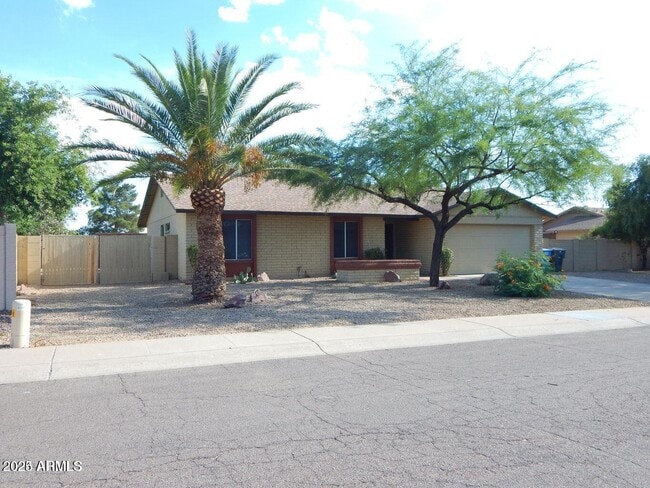 Building Photo - 6541 E Aire Libre Ln Rental