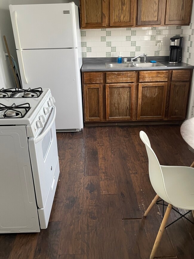 Photo - 1211 Los Angeles Dr Unit 2 bed1bath UTEP N DOWNTOW