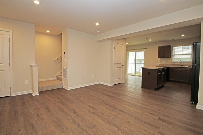 Photo - 3325 Marble Lp