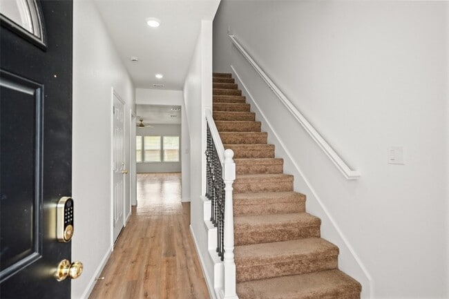 Photo - 6719 Roanoke St Unidad A