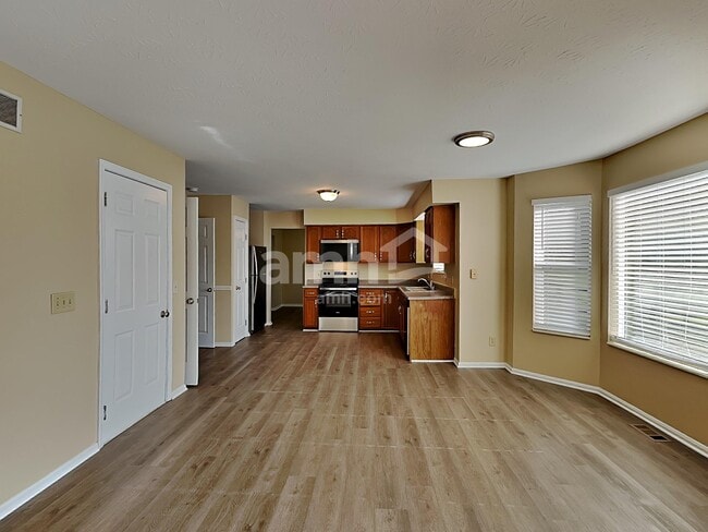 Photo - 1137 Battleridge Dr