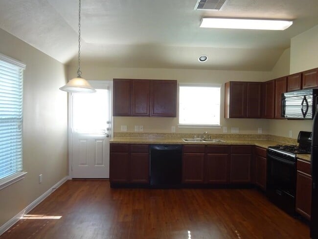 Photo - 6034 Brenwood Trails Ln