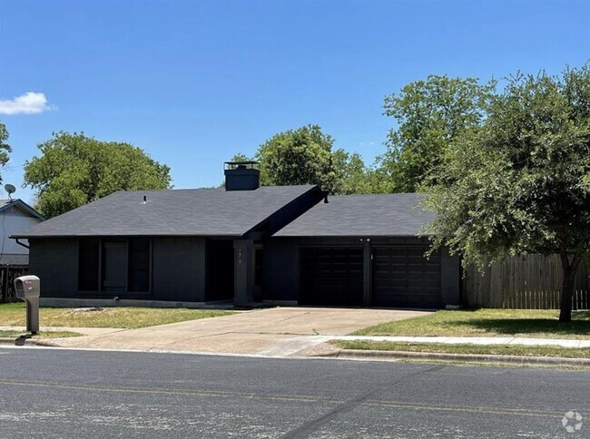 Building Photo - 909 Cripple Creek Dr Rental