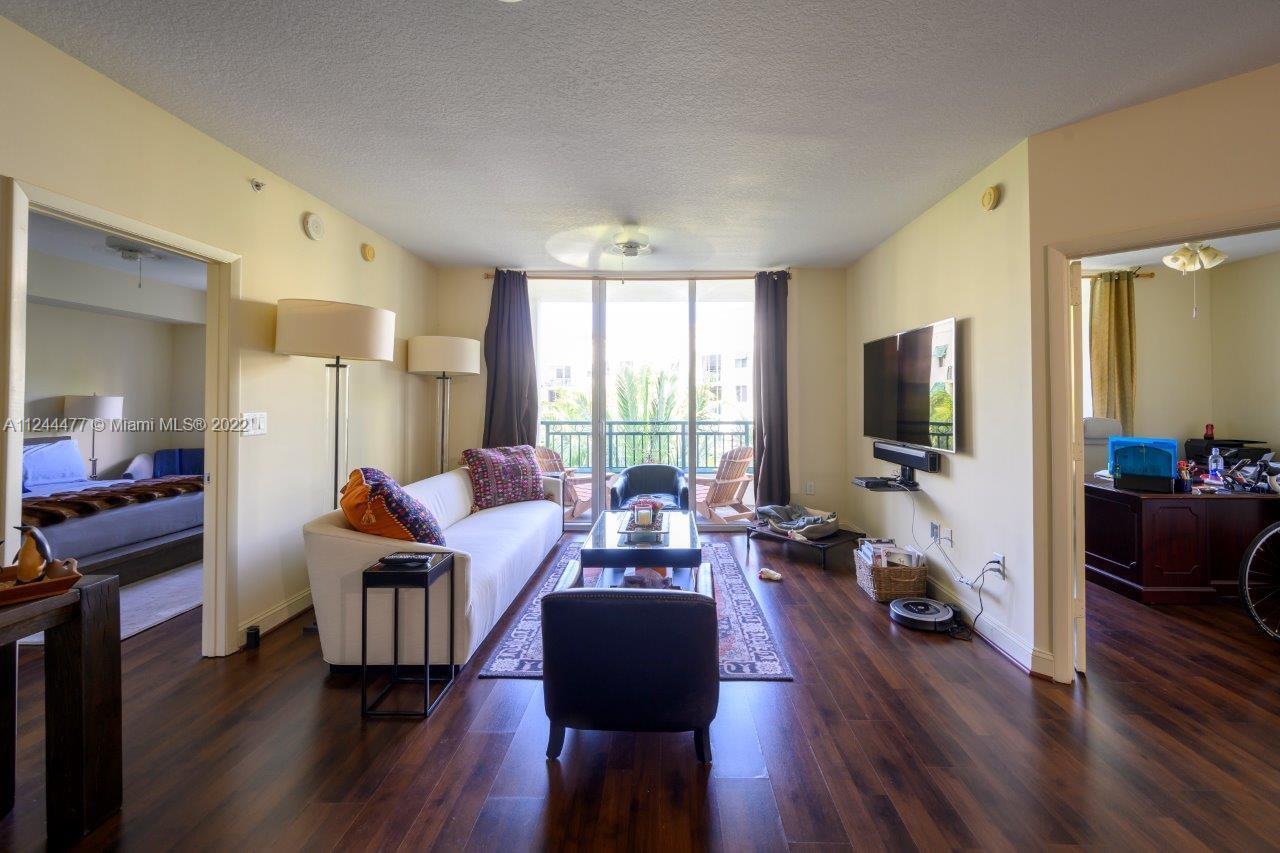 Photo - 510 NW 84th Ave Unidad #530 Rental