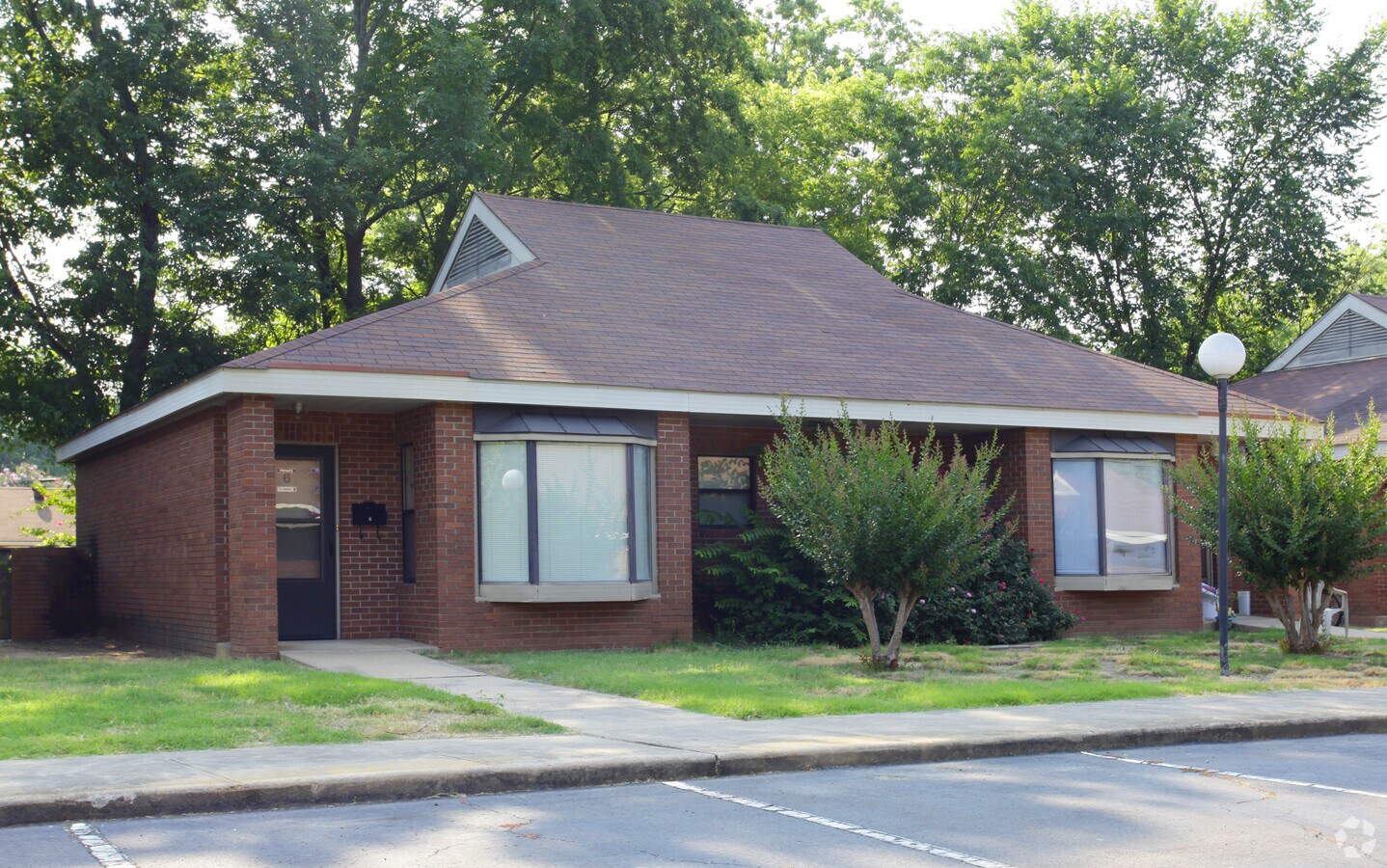 Photo - Garden Wall Apartments