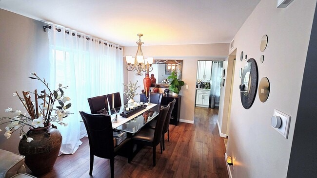 Photo - 2253 Camden Ln