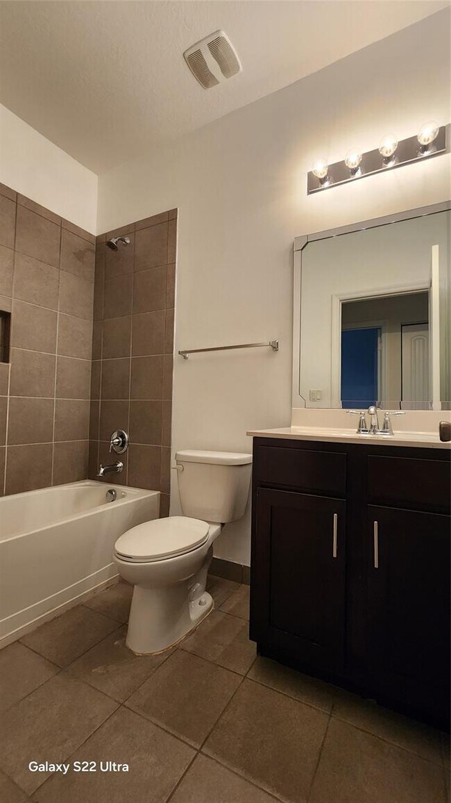 Photo - 3364 NW 10th Ave