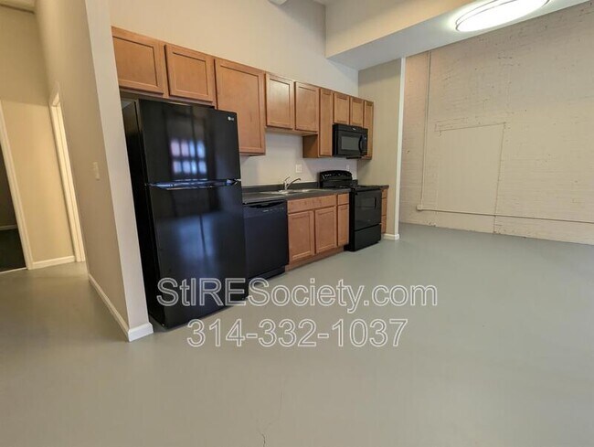 Photo - 7024 Pennsylvania Ave Unit F