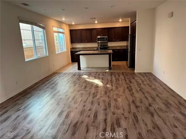 Photo - 3165 E Olympic Dr