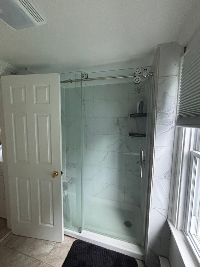 Photo - 1562 W Lake Rd