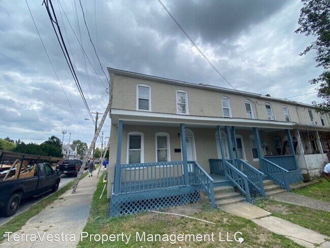 2 br, 1 bath House - 101 W Broad Street - 2 br, 1 bath House - 101 W Broad Street