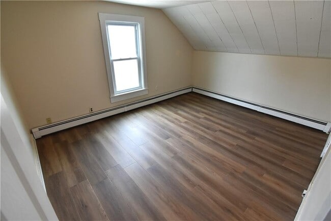 Photo - 76 Cottage St