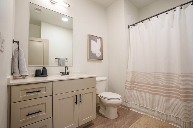 Oxlley Bathroom