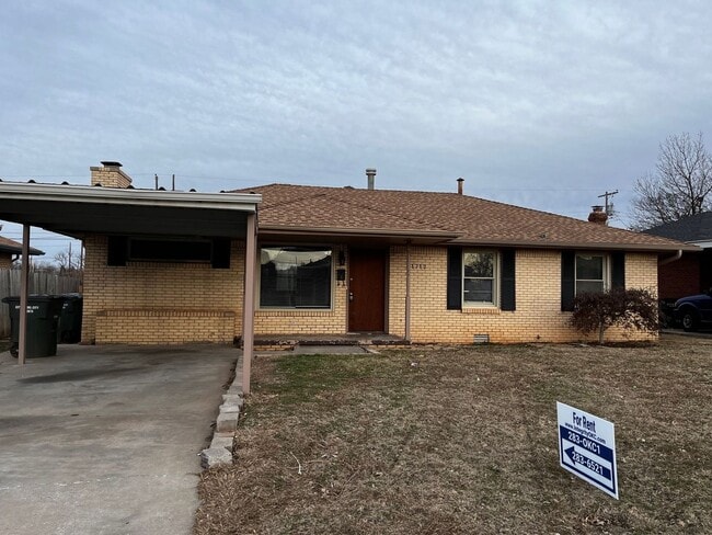 Building Photo - 3 Bed 1.5 Bath in Del City! Rental
