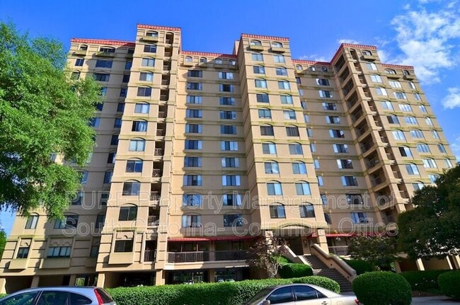 Building Photo - 1600 Park Cir