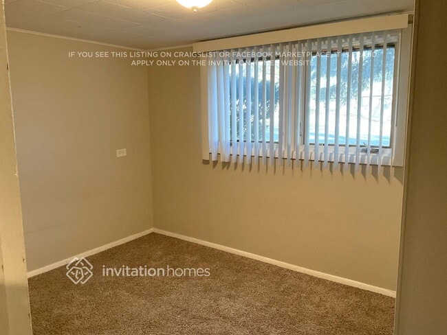 Photo - 5935 Essex Rd