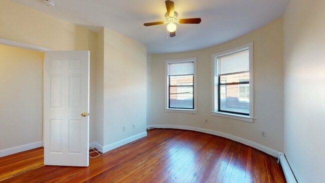 Photo - 15 Linden St Apartamentos Unidad 2