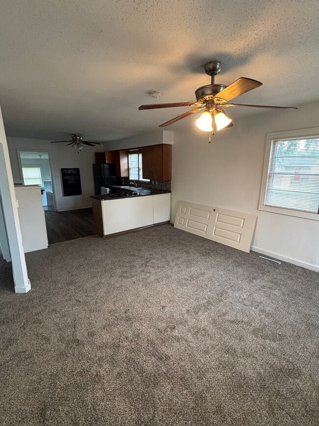 Photo - Spacious 3 Bedroom Home in South Council Bluffs!