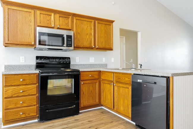 Photo - 4011 Nuthatch Rd