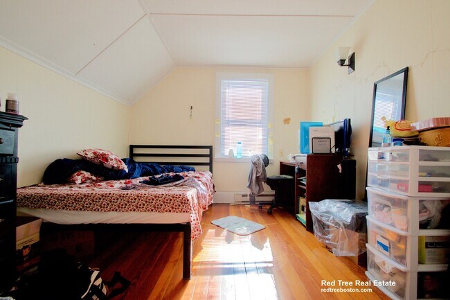 Photo - 79 Capen St Unidad 2