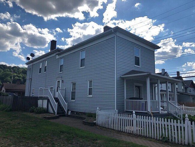 Photo - 1601 Virginia Ave Unit F2