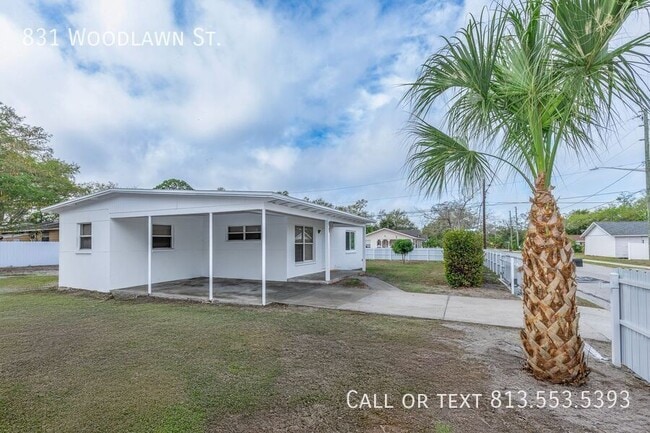 Photo - 831 Woodlawn St