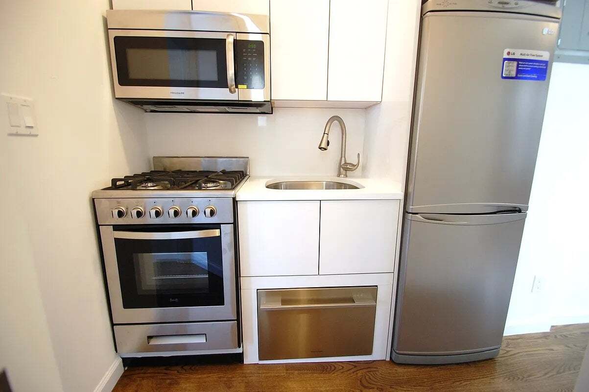 Photo - 250 Broome St Unit 1A