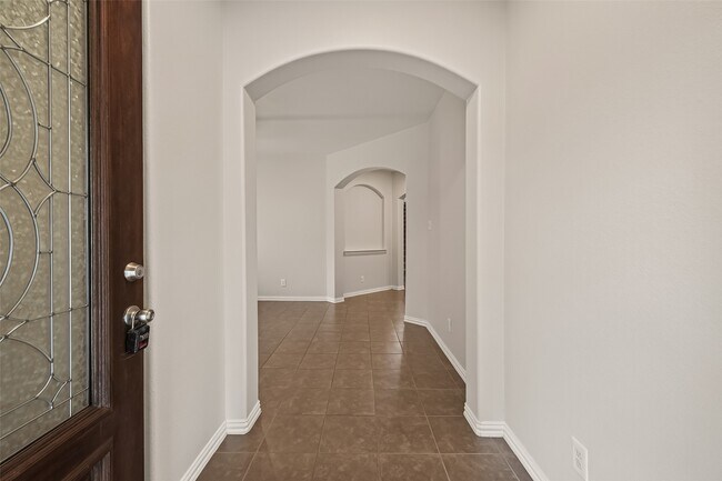 Photo - 6123 Carver Pines Dr