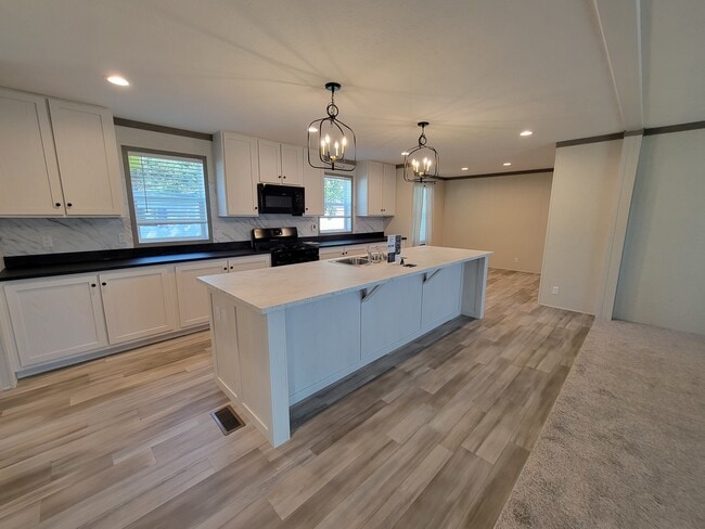 Building Photo - 5080 Cove Ct Rental