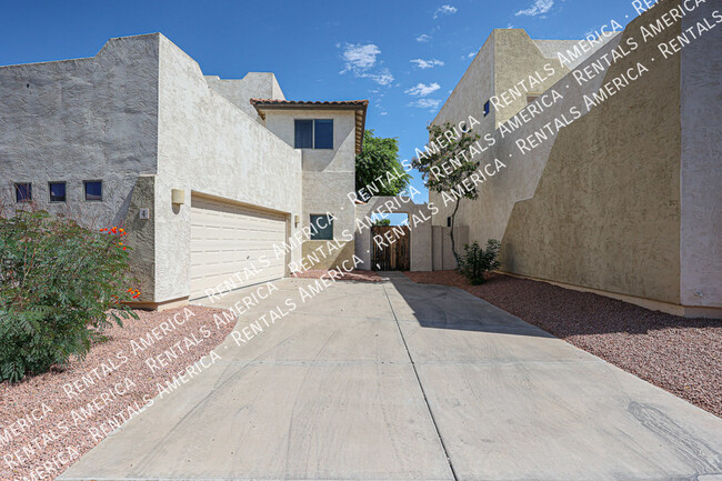 Photo - 544 N Alma School Rd Townhome
